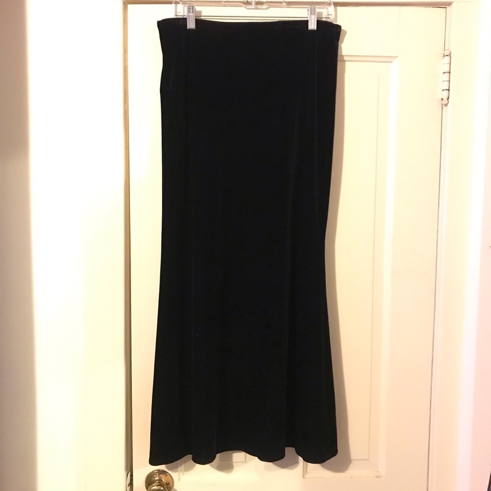 JS collections Evening Party Black Velvet Skirt 10 Full length maxi